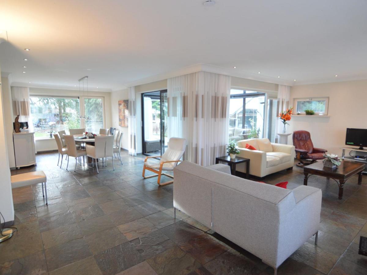 Stunning Villa In Venhorst With Sauna Zewnętrze zdjęcie